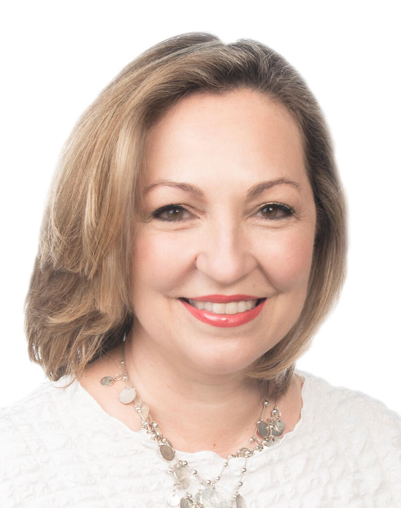 Renee Chatelain, President of RMCreative Solutions, LLC